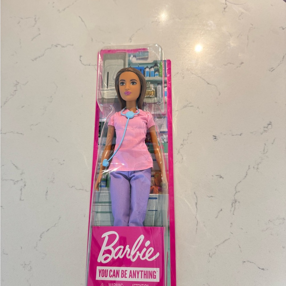 Barbie Pink Maze Puzzle Box